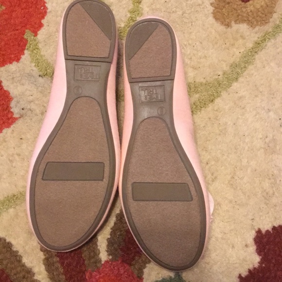 Size 9 slip on shoes - Picture 4 of 4